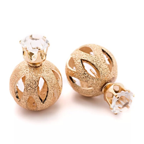 Jewelry - ⚜️[𝟯/$𝟭𝟴]⚜️Golden Crystal Ball Earrings NEW